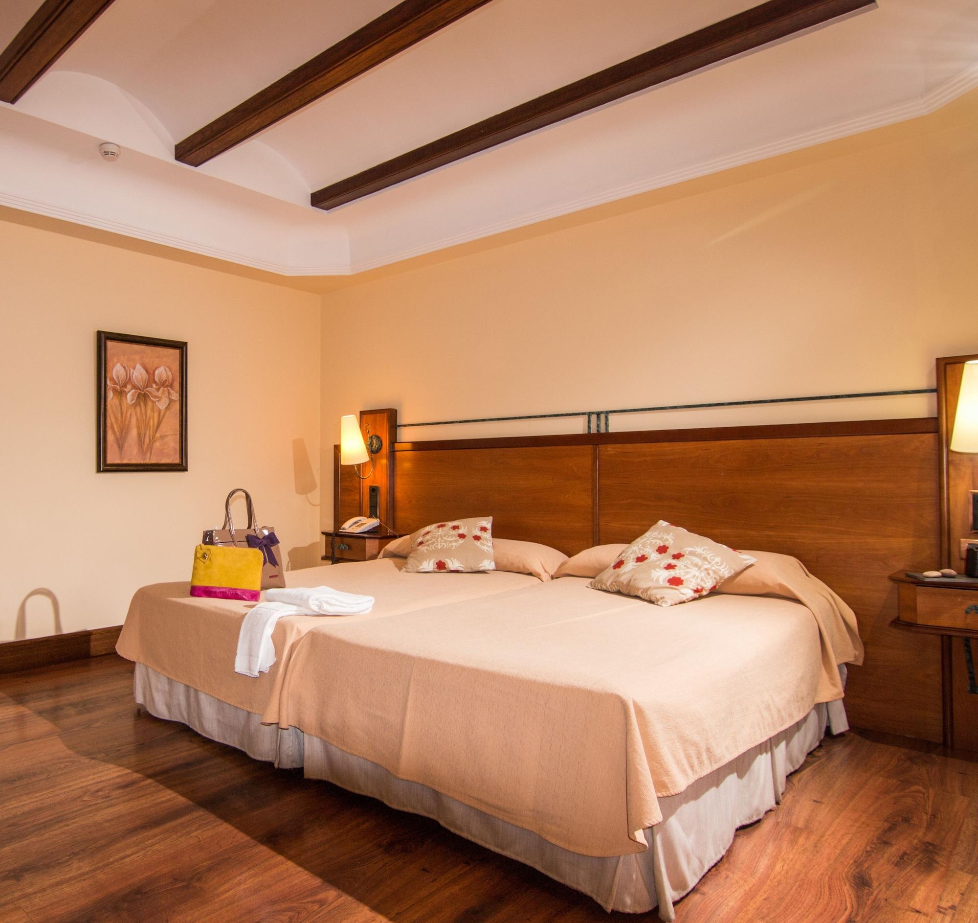 Hotel Abades Guadix Exterior foto