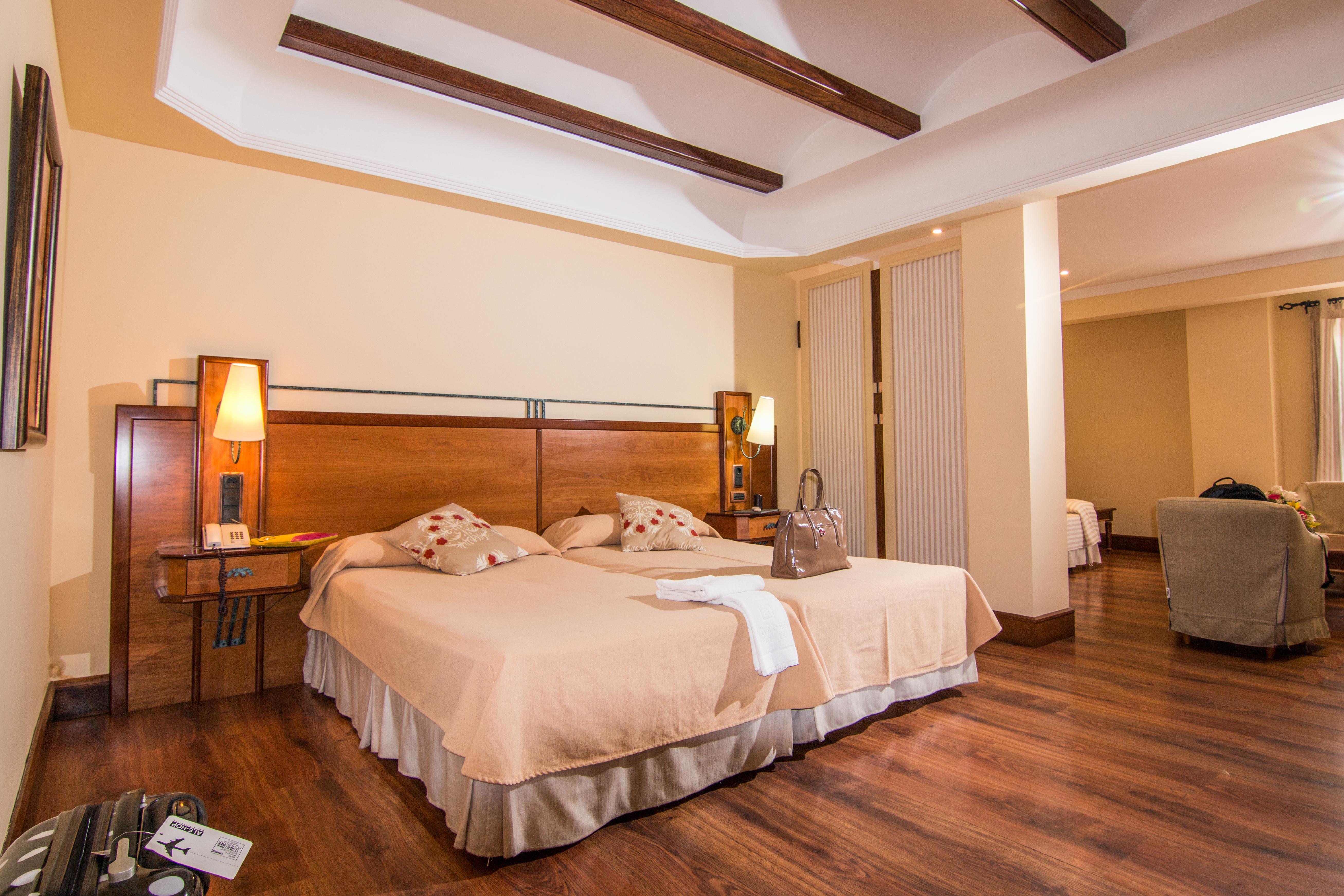 Hotel Abades Guadix Exterior foto