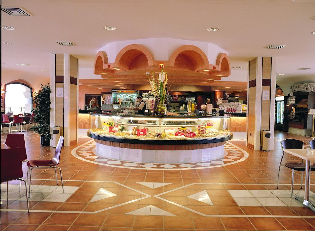 Hotel Abades Guadix Exterior foto
